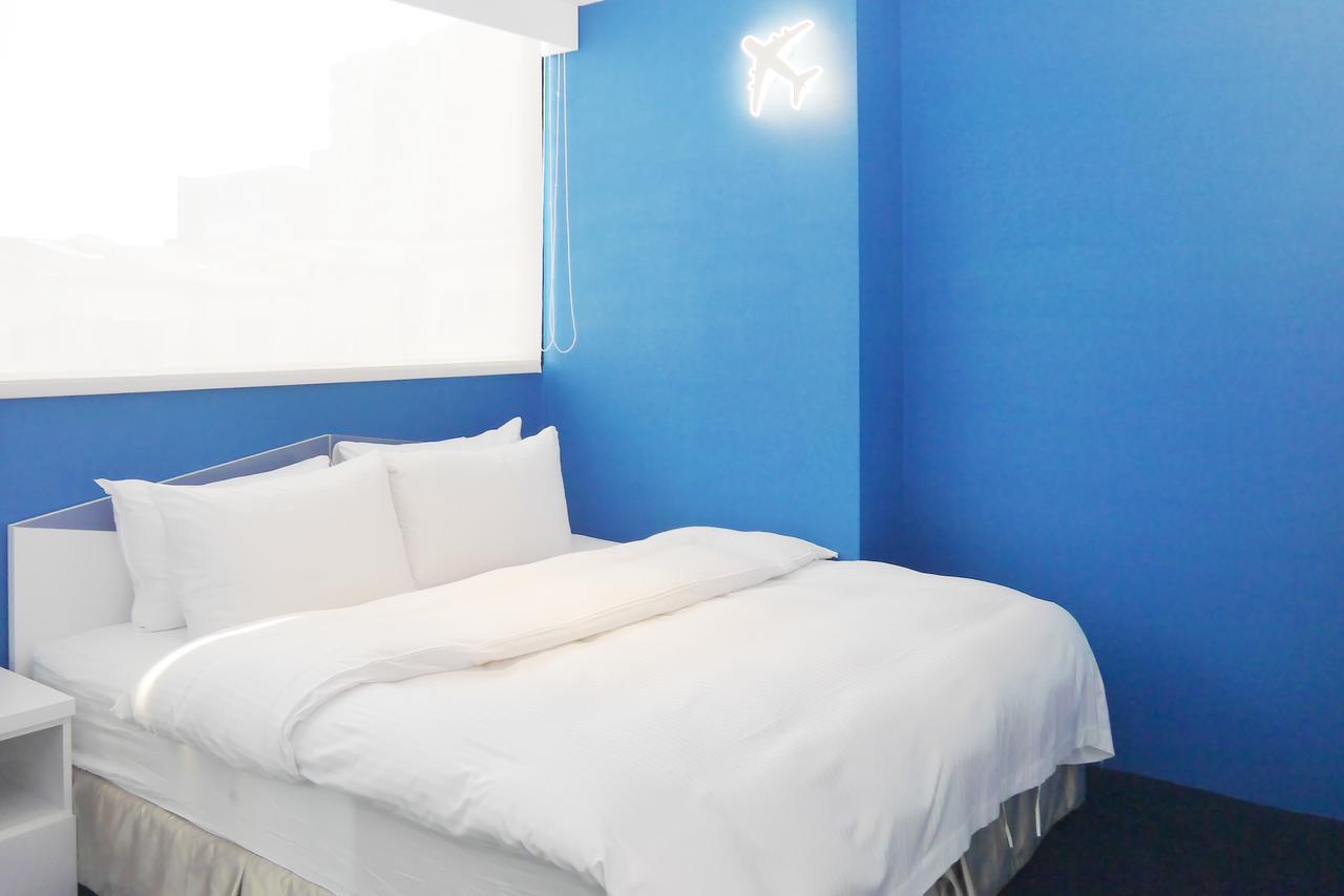 Time Flyer Hotel Taichung Luaran gambar
